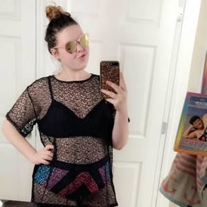 Meet your Posher, Kenzie